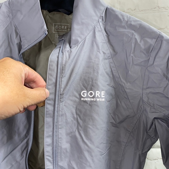 Gore by Gore-Tex Running Jacket - Picture 4 of 7